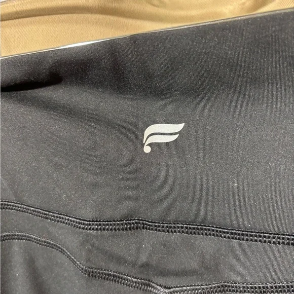 NWT Fabletics High-rise Flare Yoga pants - Picture 11 of 14